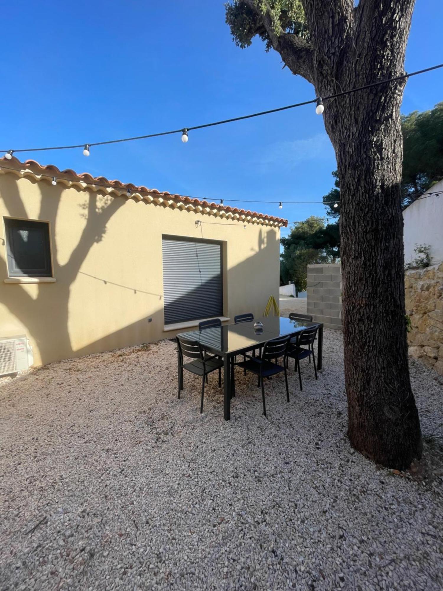 Maison T3 Dans Un Village Calme Saint-Mitre-les-Remparts Екстериор снимка